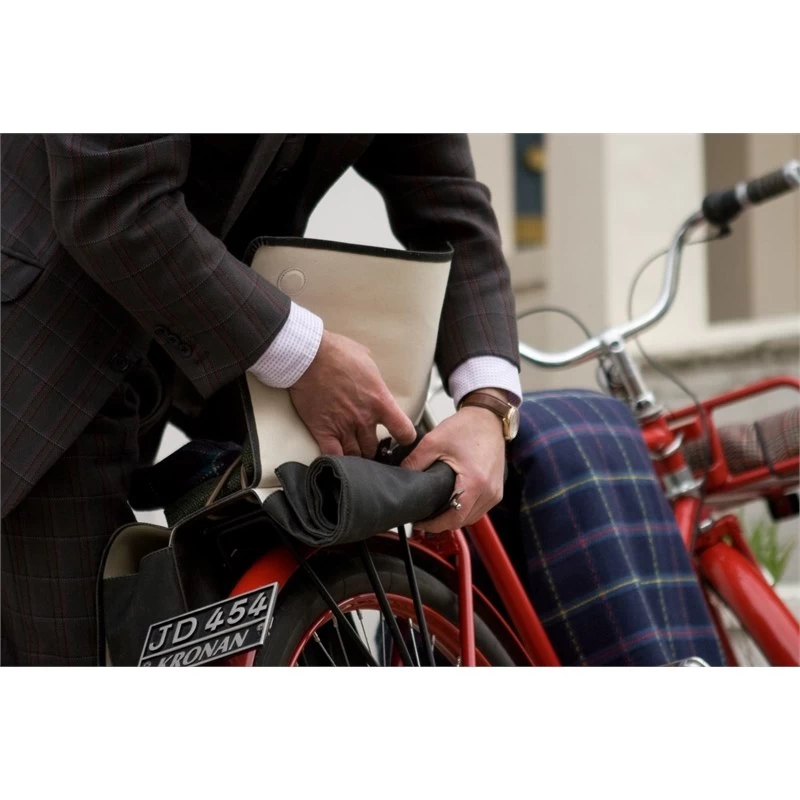 BROOKS ENGLAND Brooks Brick Lane Roll-Up Panniers - 2x15L - Black - Image 8