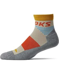 Brooks High Point Quarter Socks