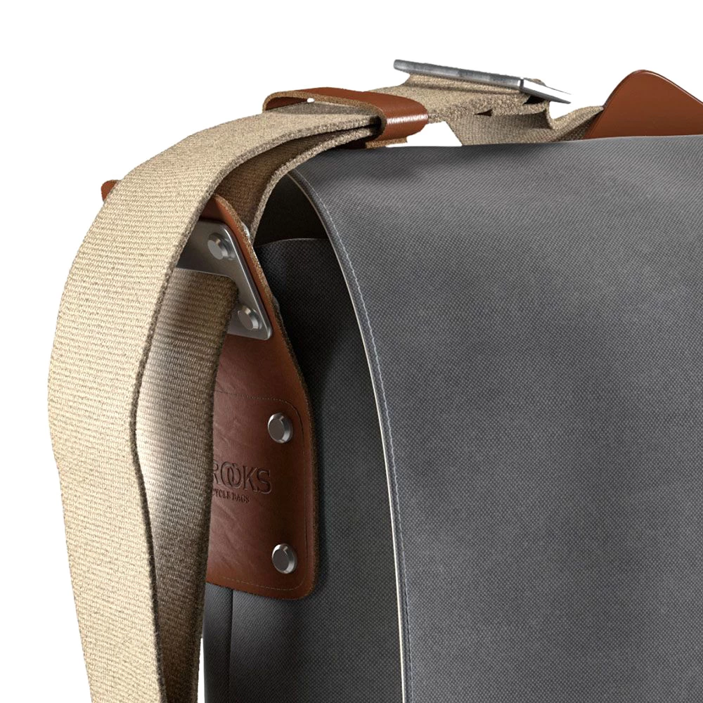 BROOKS ENGLAND Brooks Barbican Cotton Canvas Shoulder Bag - 13L - Grey - Image 9