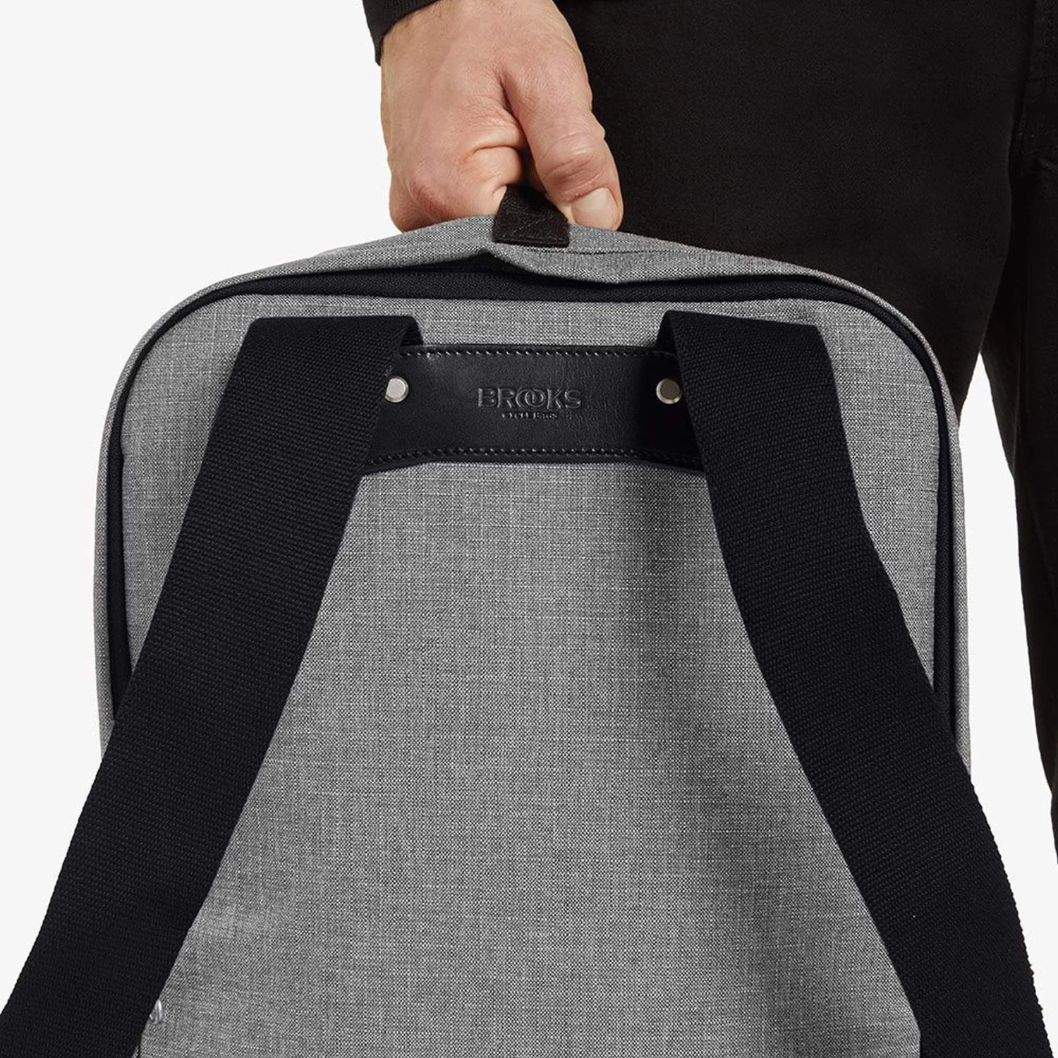 BROOKS ENGLAND Brooks Dalston Tex Nylon Backpack 20L - Grey - Image 9